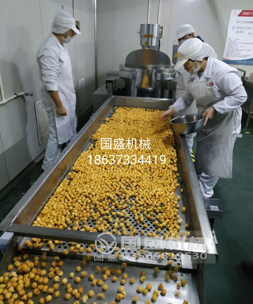 帶角度傾斜式直線篩 帶角度傾斜式直線篩