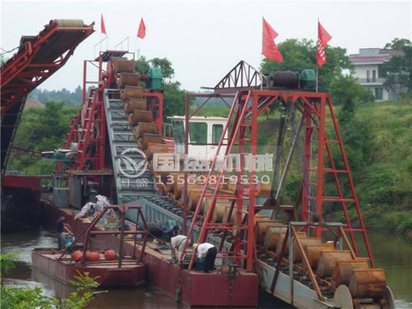 爐渣鏈斗式輸送機(jī) 爐渣鏈斗式輸送機(jī)